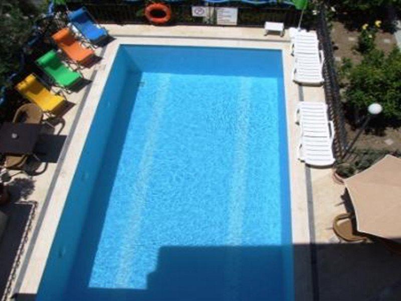 Amphora Hotel Foca Kültér fotó